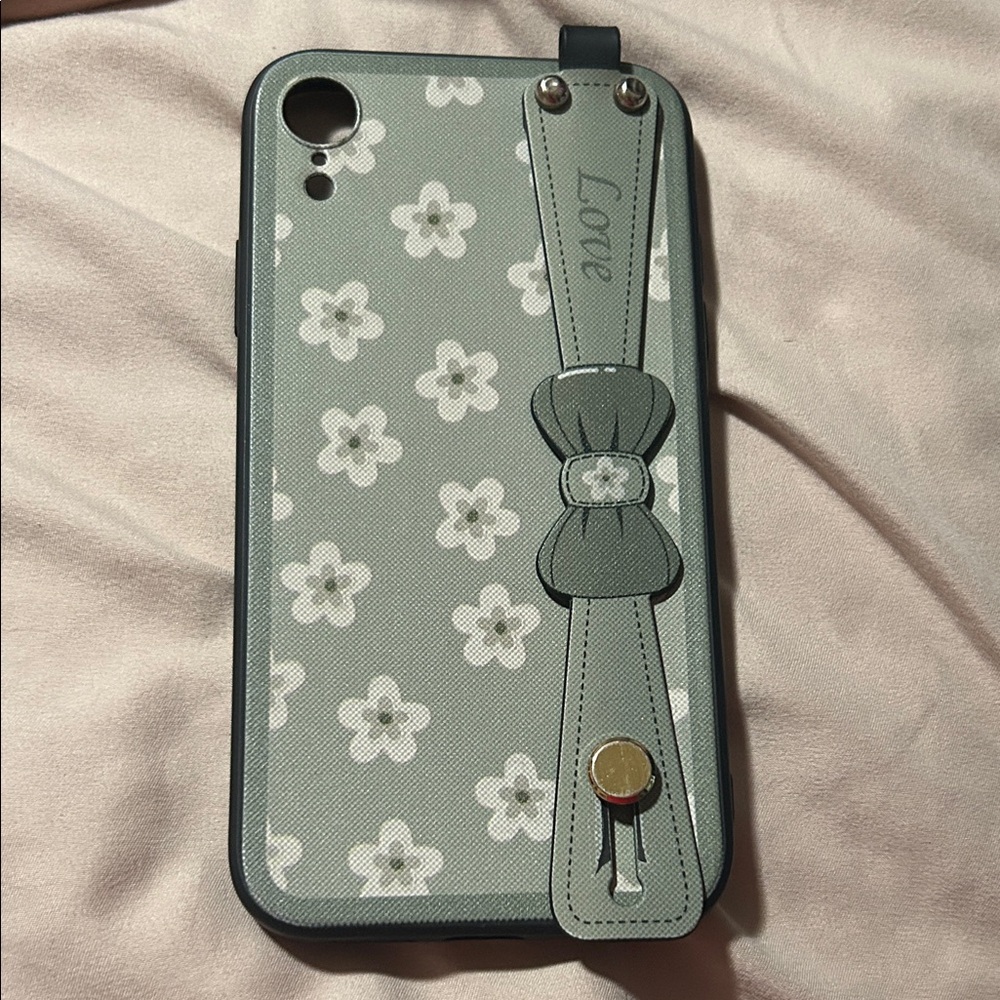 Floral Pattern Phone Case with Strap I phone 10 XR